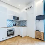 Massena Square - Ultra Central 1 Bdr